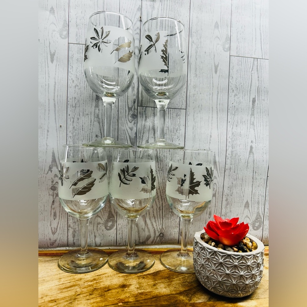Vintage Libbey Dining | Set of 5 Libbey Glass Co. Silver Leaf Rimmed / Frosted